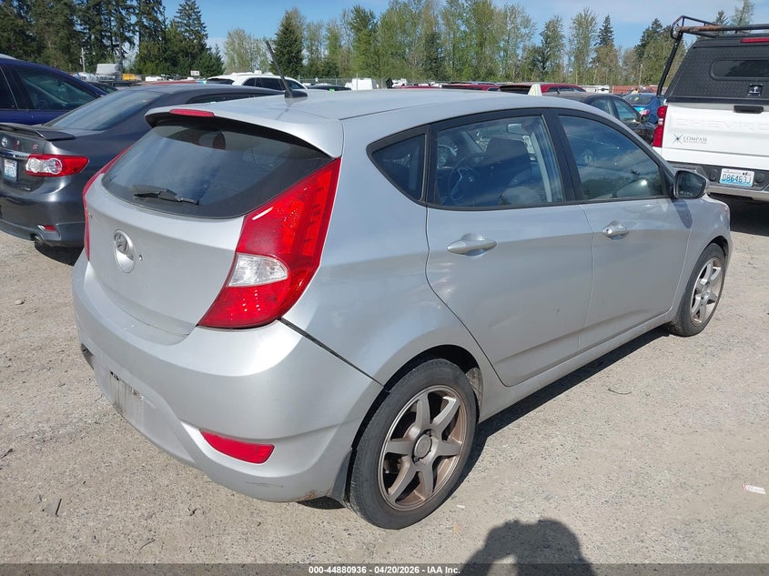 2013 Hyundai Accent Se