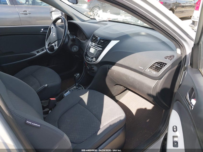 2013 Hyundai Accent Se