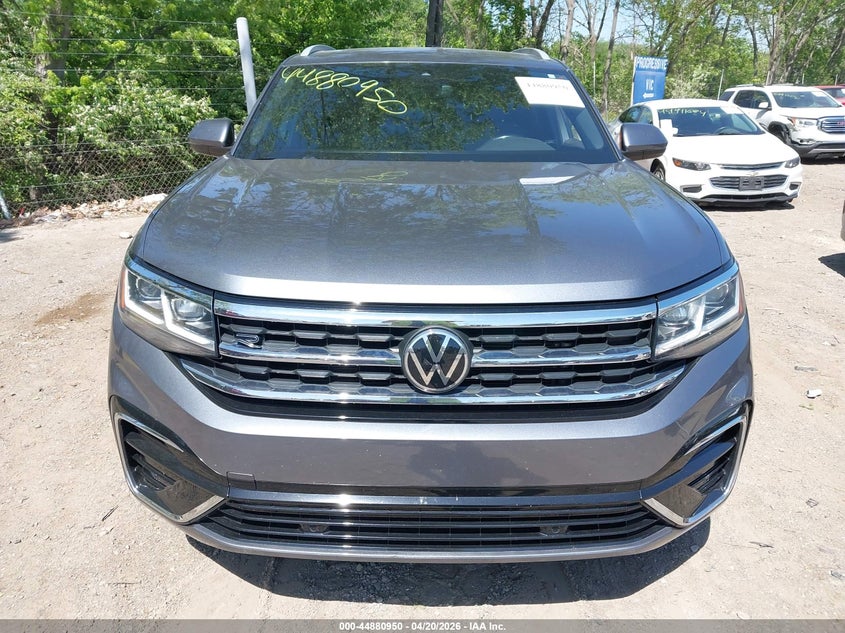 2020 Volkswagen Atlas Cross Sport 3.6L V6 Sel R-Line VIN: 1V2RE2CA7LC214056 Lot: 44880950