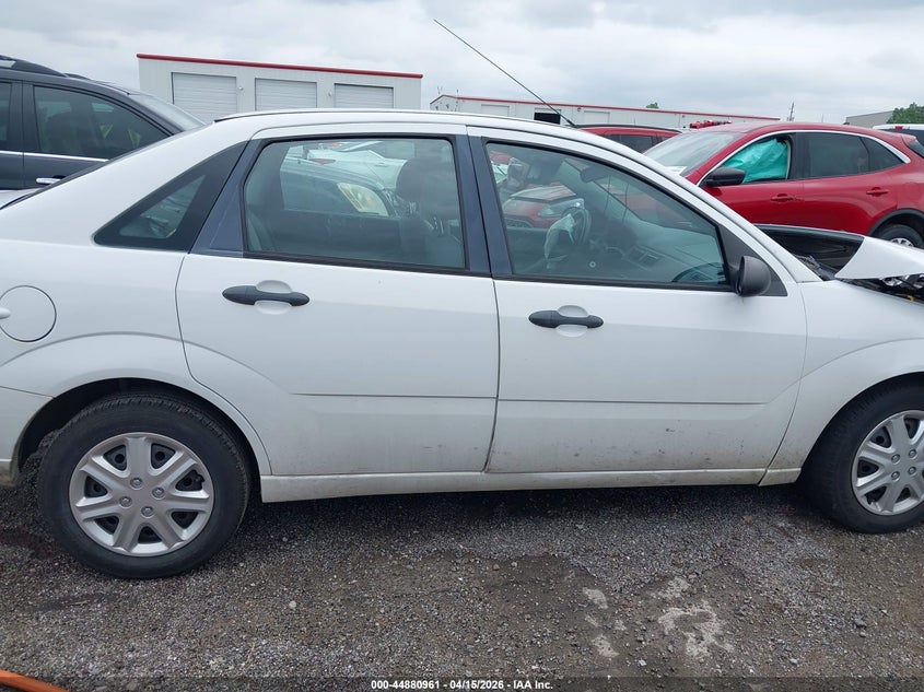 2007 Ford Focus S/Se/Ses VIN: 1FAHP34N77W344153 Lot: 44880961