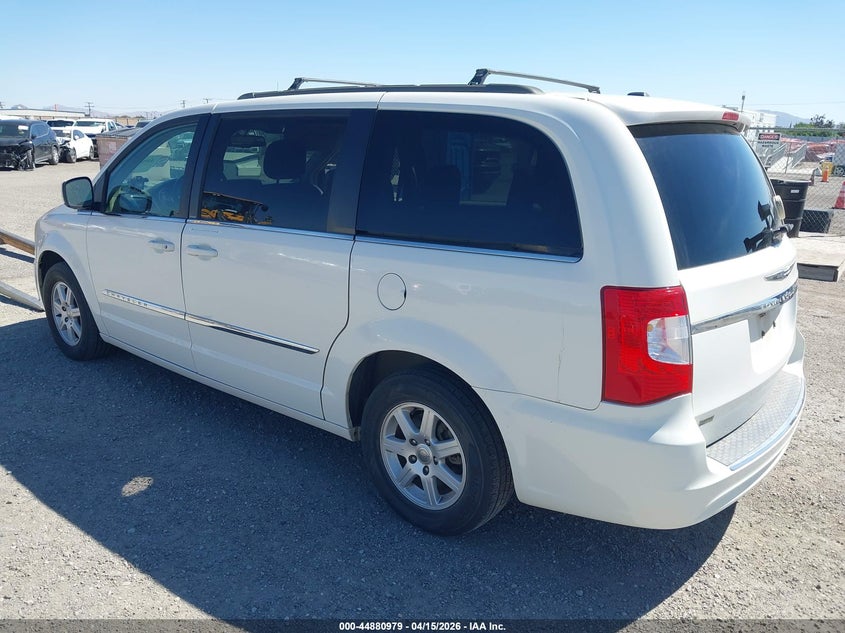 2012 Chrysler Town & Country Touring