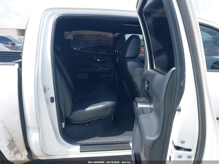 2019 Toyota Tacoma Trd Sport VIN: 3TMCZ5AN3KM220453 Lot: 44880980