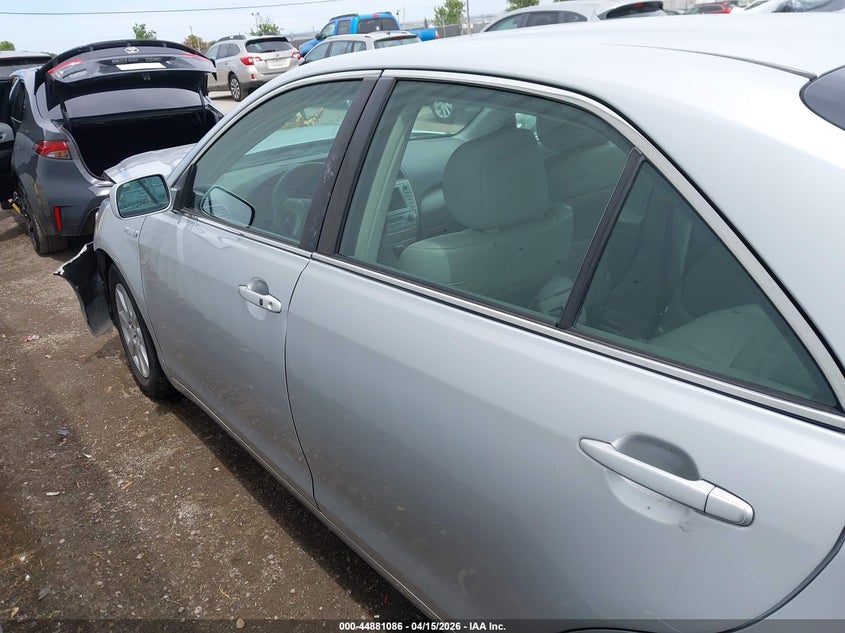 2007 Toyota Camry Hybrid VIN: JTNBB46K173001567 Lot: 44881086