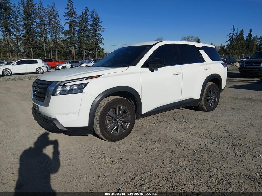 2023 Nissan Pathfinder S 4Wd