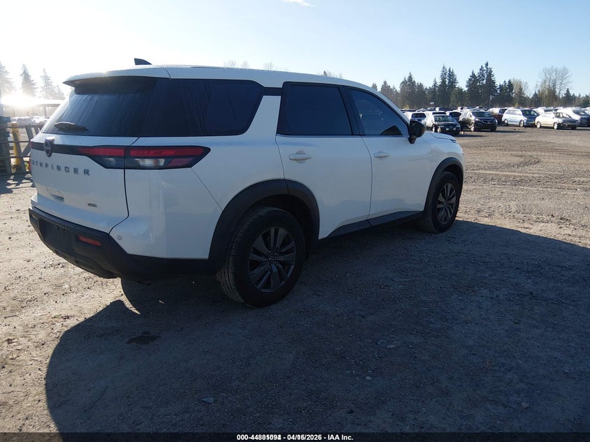 2023 Nissan Pathfinder S 4Wd