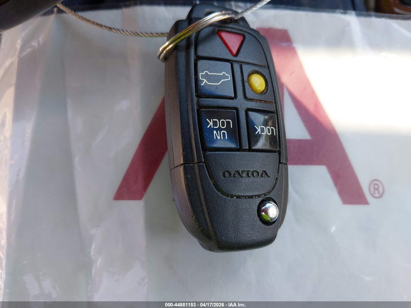 2007 Volvo S60 2.5T VIN: YV1RS592172610422 Lot: 44881153