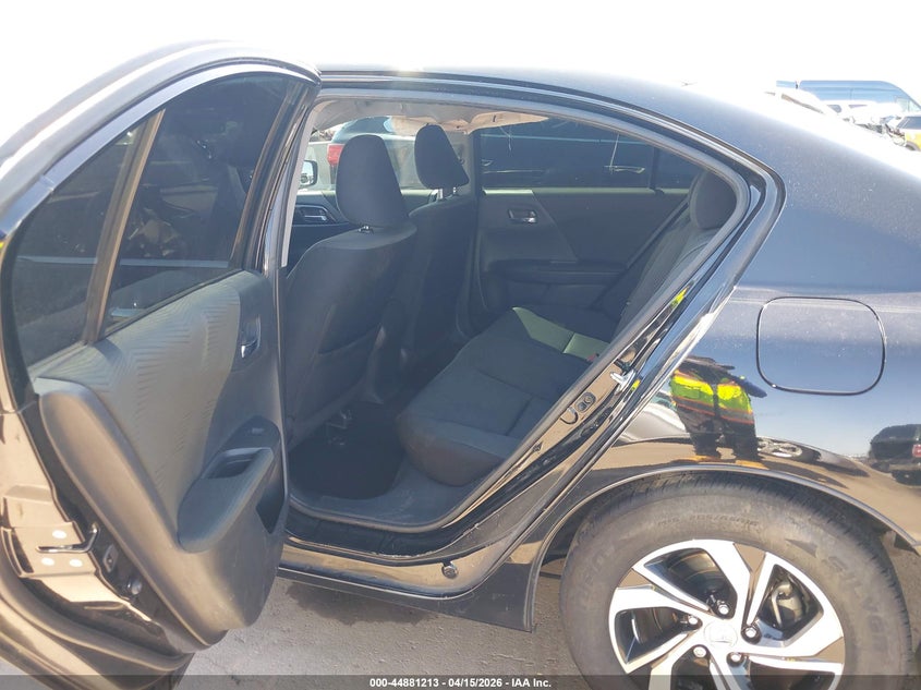 2017 Honda Accord Lx VIN: 1HGCR2F38HA172770 Lot: 44881213