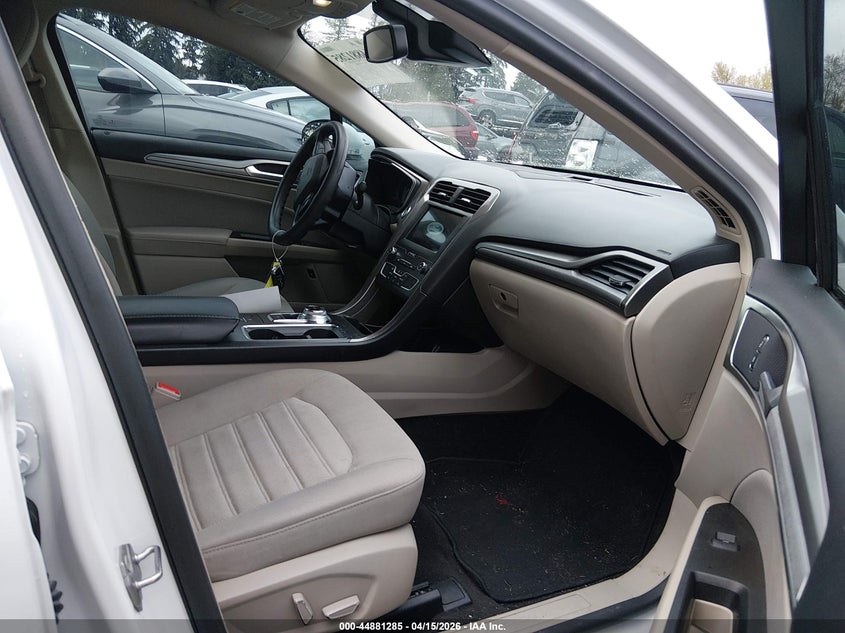 2019 Ford Fusion Hybrid Se