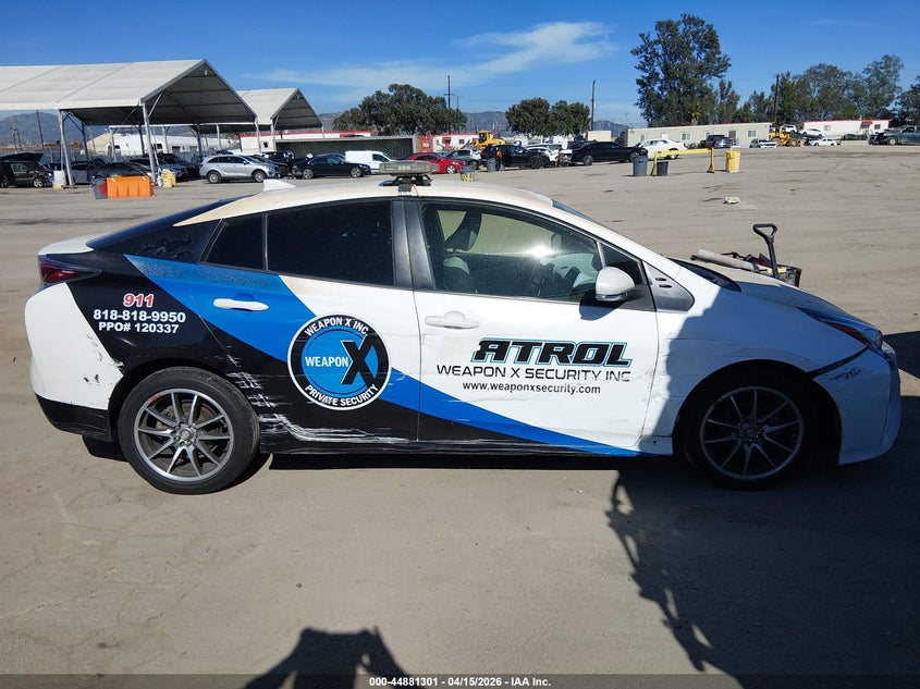 2016 Toyota Prius Two VIN: JTDKBRFUXG3022582 Lot: 44881301