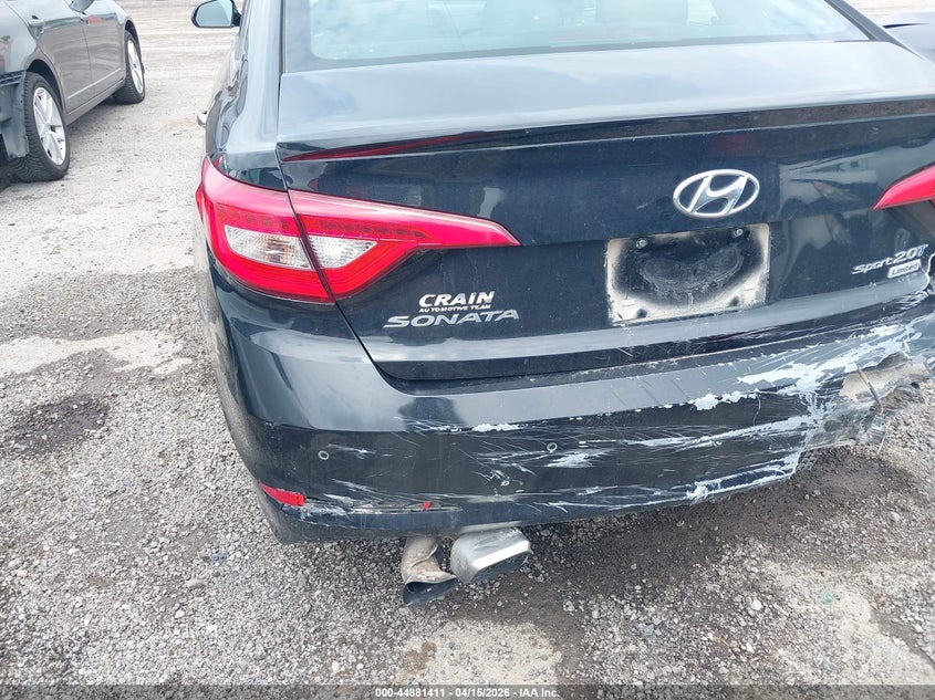 2015 Hyundai Sonata Limited 2.0T VIN: 5NPE34AB8FH257343 Lot: 44881411