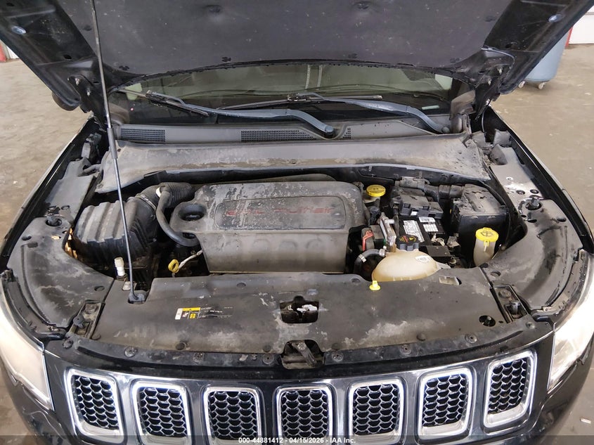 2018 Jeep Compass Latitude 4X4 VIN: 3C4NJDBBXJT403738 Lot: 44881412