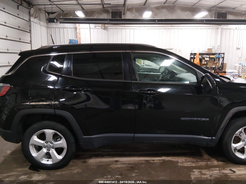 2018 Jeep Compass Latitude 4X4 VIN: 3C4NJDBBXJT403738 Lot: 44881412