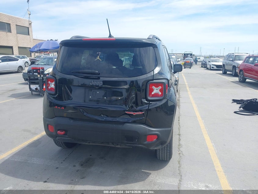 2015 Jeep Renegade Trailhawk VIN: ZACCJBCT0FPB72358 Lot: 44881434