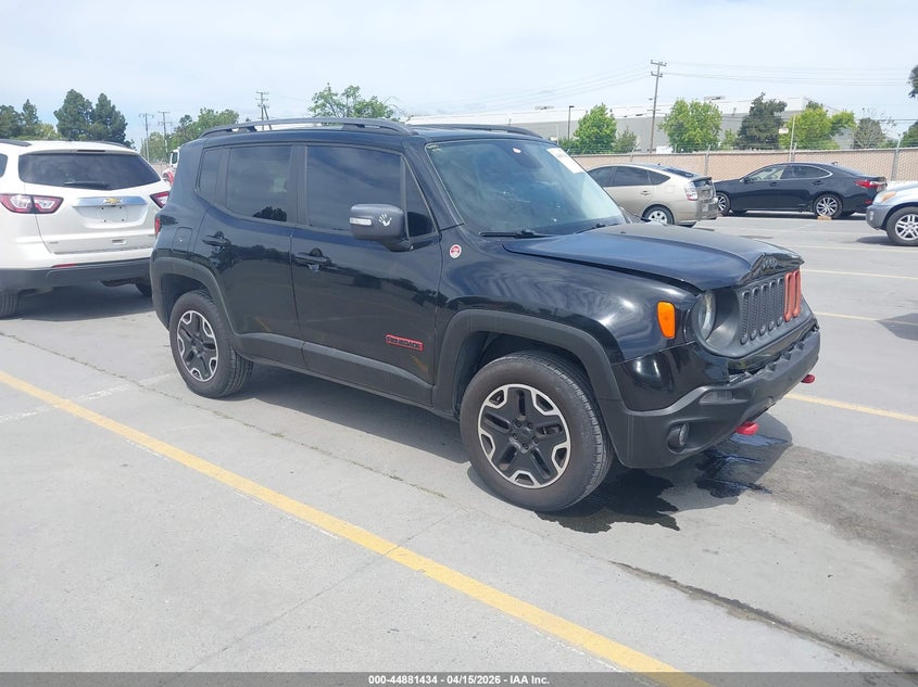 2015 Jeep Renegade Trailhawk