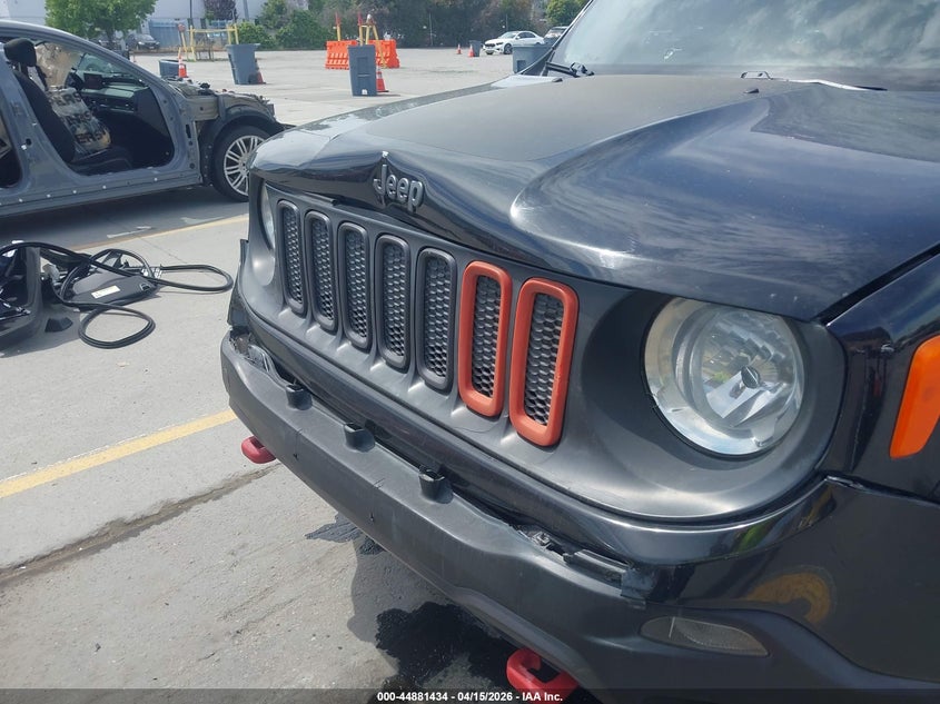2015 Jeep Renegade Trailhawk VIN: ZACCJBCT0FPB72358 Lot: 44881434
