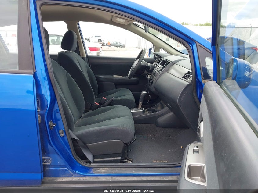 2011 Nissan Versa 1.8S