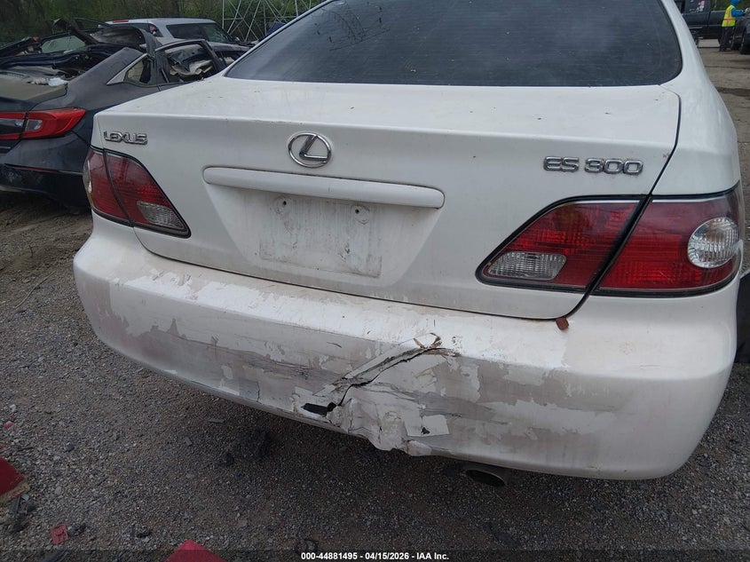 2002 Lexus Es 300 VIN: JTHBF30G325012962 Lot: 44881495