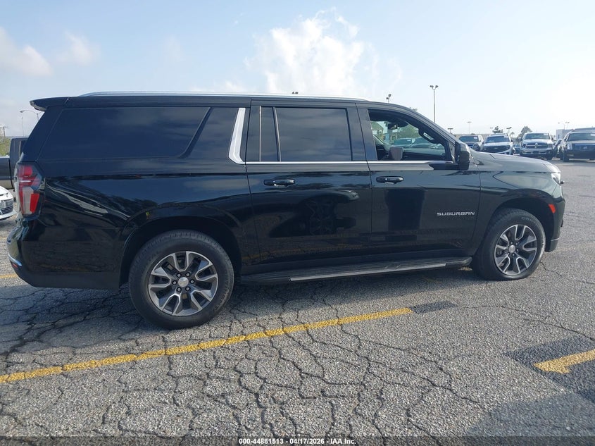 VIN 1GNSCCKTXPR513326 2023 CHEVROLET SUBURBAN 2WD LT