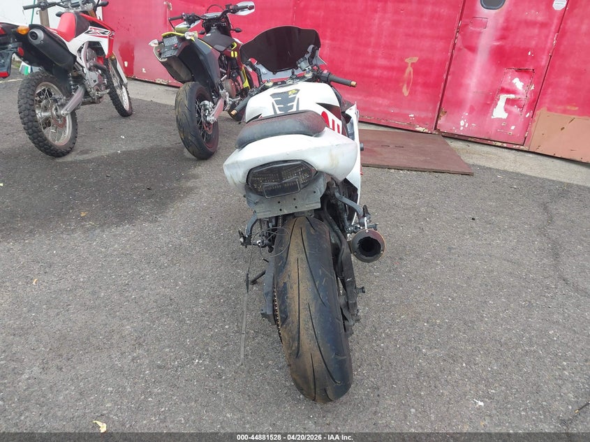2001 Suzuki Gsx-R600 VIN: JS1GN7BA712100028 Lot: 44881528