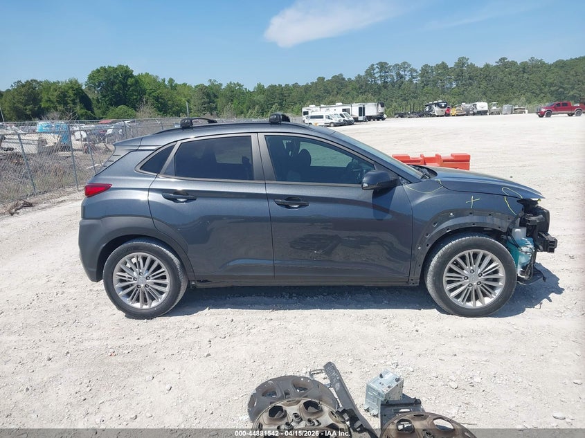 2021 Hyundai Kona Sel Plus VIN: KM8K62AA2MU693710 Lot: 44881542