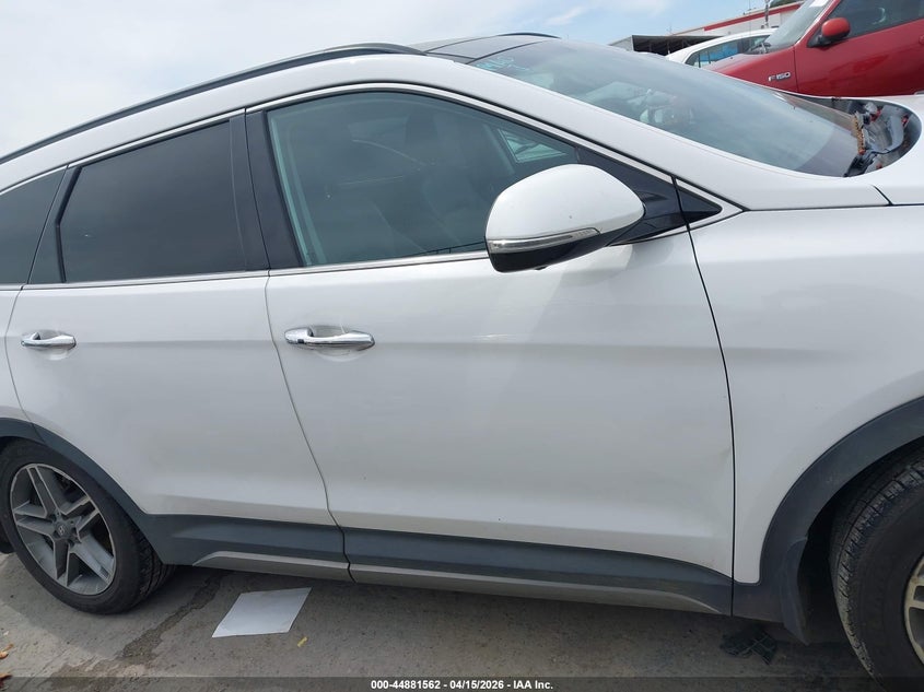 2017 Hyundai Santa Fe Limited Ultimate VIN: KM8SR4HF5HU227490 Lot: 44881562