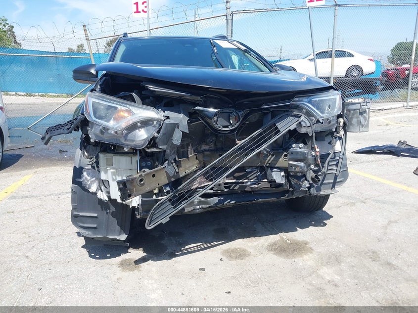 2017 Toyota Rav4 Le VIN: 2T3ZFREV1HW357533 Lot: 44881609