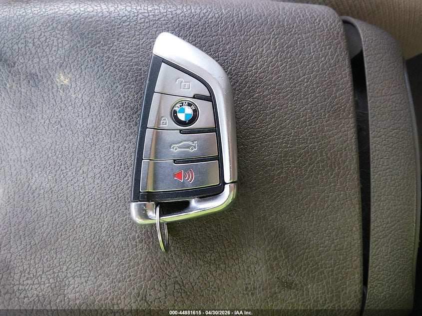 BMW 530E - zdjęcie 11