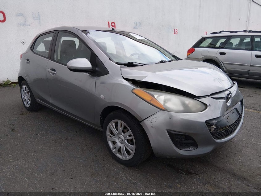 2013 Mazda Mazda2 Sport