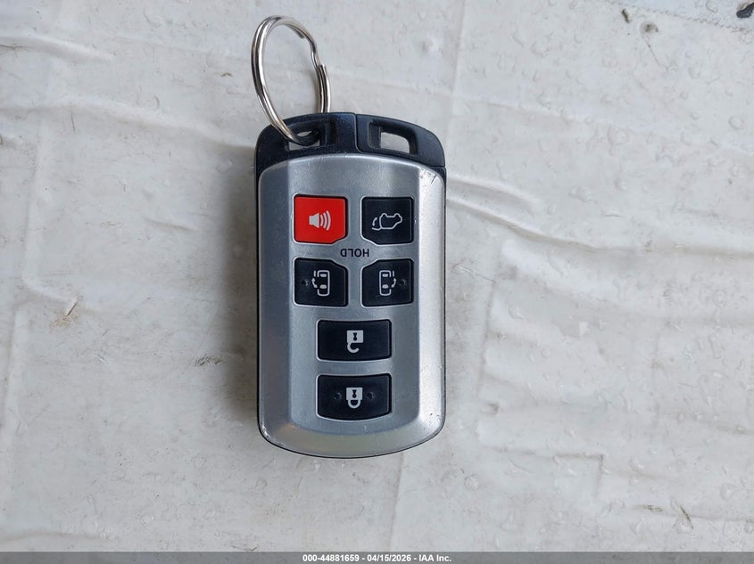 2017 Toyota Sienna Xle 7 Passenger VIN: 5TDDZ3DC9HS182495 Lot: 44881659