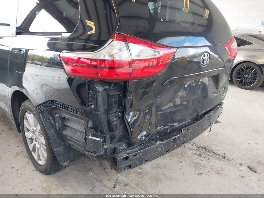 2017 Toyota Sienna Xle 7 Passenger VIN: 5TDDZ3DC9HS182495 Lot: 44881659