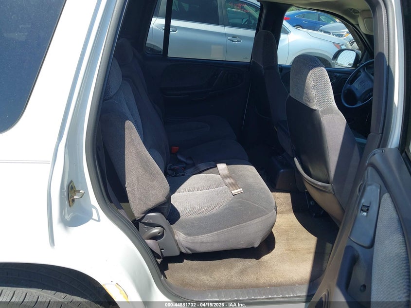 2000 Dodge Durango VIN: 1B4HR28Y1YF139543 Lot: 44881732