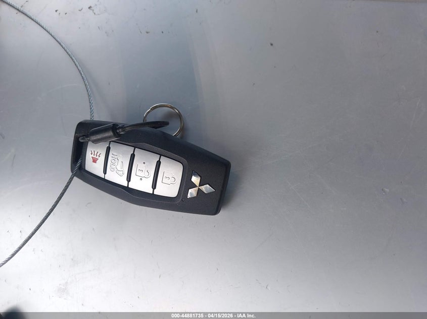 2025 Mitsubishi Outlander Sel 2.5 2Wd VIN: JA4J3WA88SZ021156 Lot: 44881735