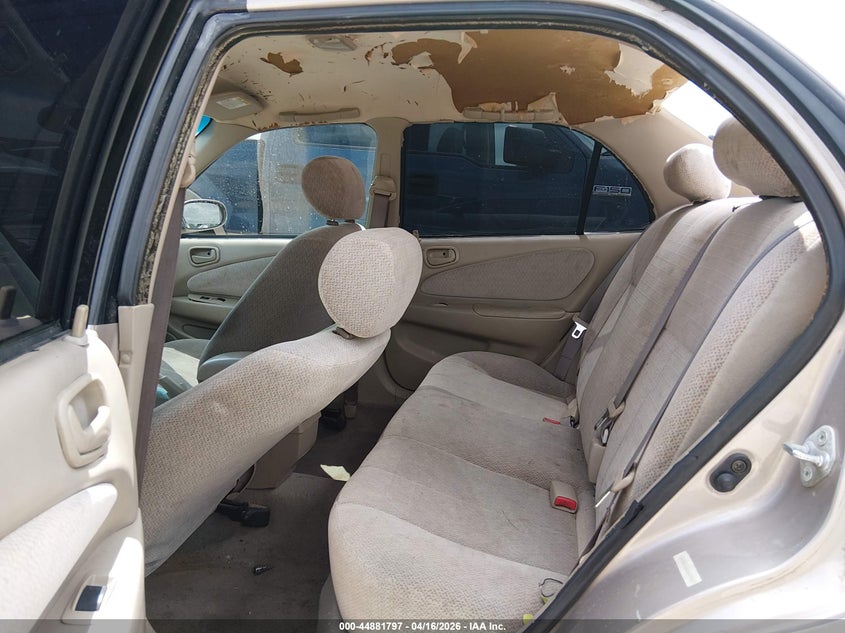 2002 TOYOTA COROLLA auction photo 8