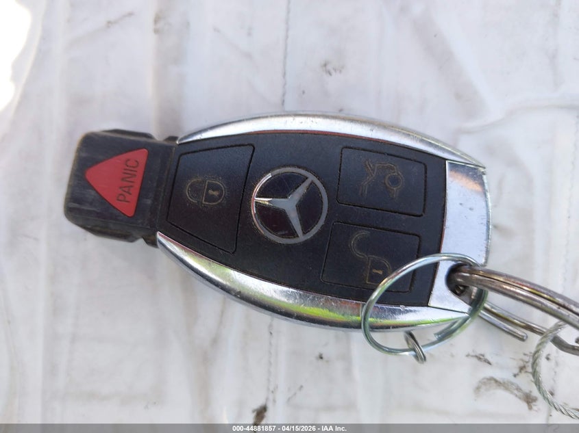 2008 Mercedes-Benz C 300 Luxury/Sport VIN: WDDGF54X38F122125 Lot: 44881857