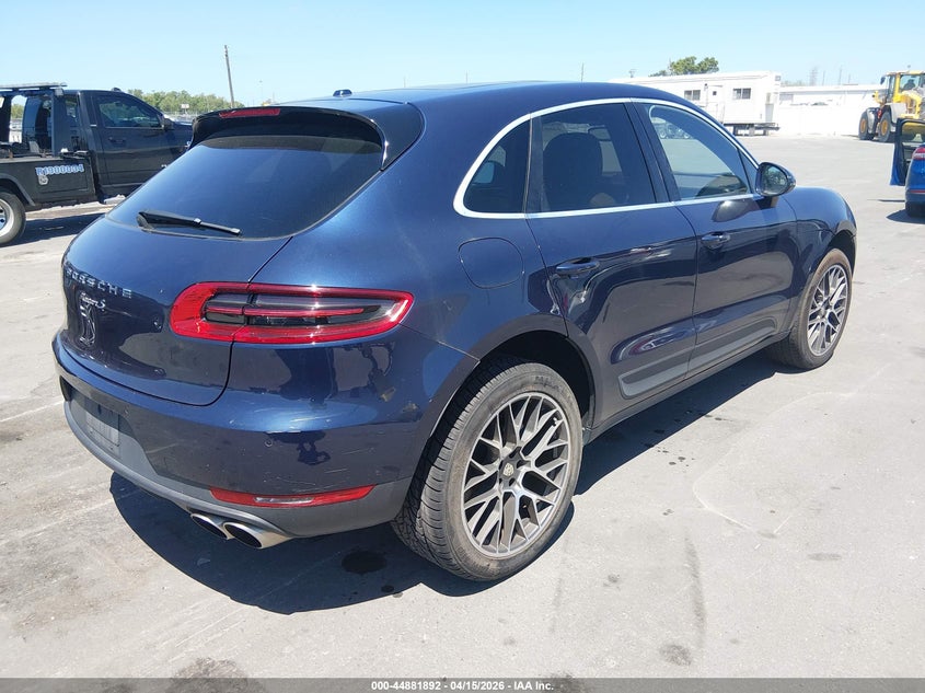 2016 Porsche Macan S