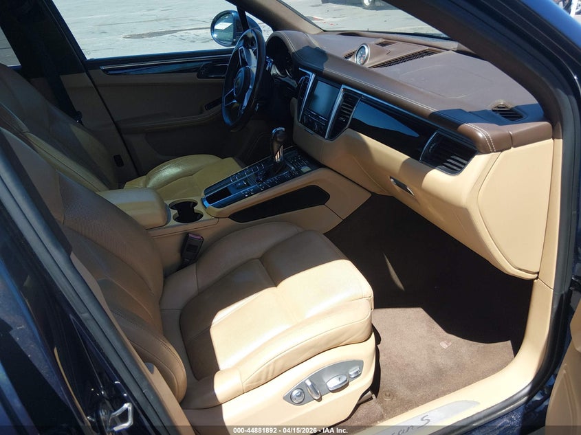 2016 Porsche Macan S