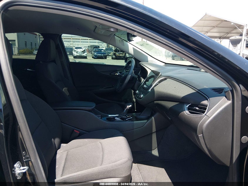 2021 Chevrolet Malibu Fwd 1Fl