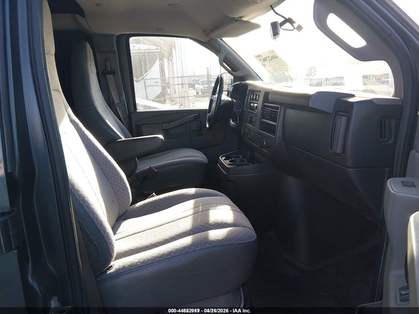 2017 Chevrolet Express 3500 Work Van