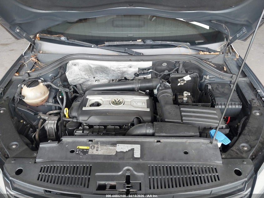 2015 Volkswagen Tiguan Se VIN: WVGAV7AX3FW602483 Lot: 44882108