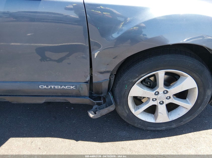 2014 Subaru Outback 2.5I Premium VIN: 4S4BRBCC6E3222396 Lot: 44882139