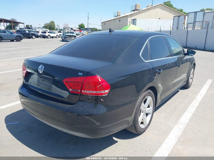 2012 Volkswagen Passat 2.5L Se