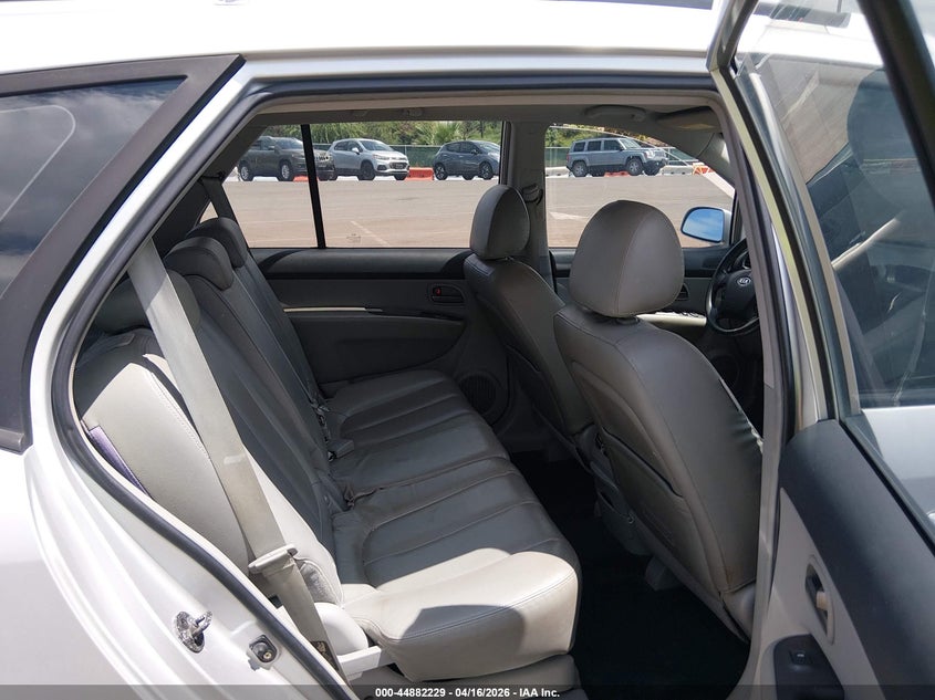 2007 Kia Rondo Ex V6 VIN: KNAFG526177104368 Lot: 44882229