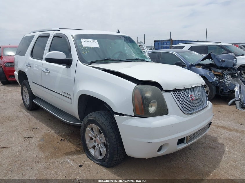 2011 GMC YUKON DENALI