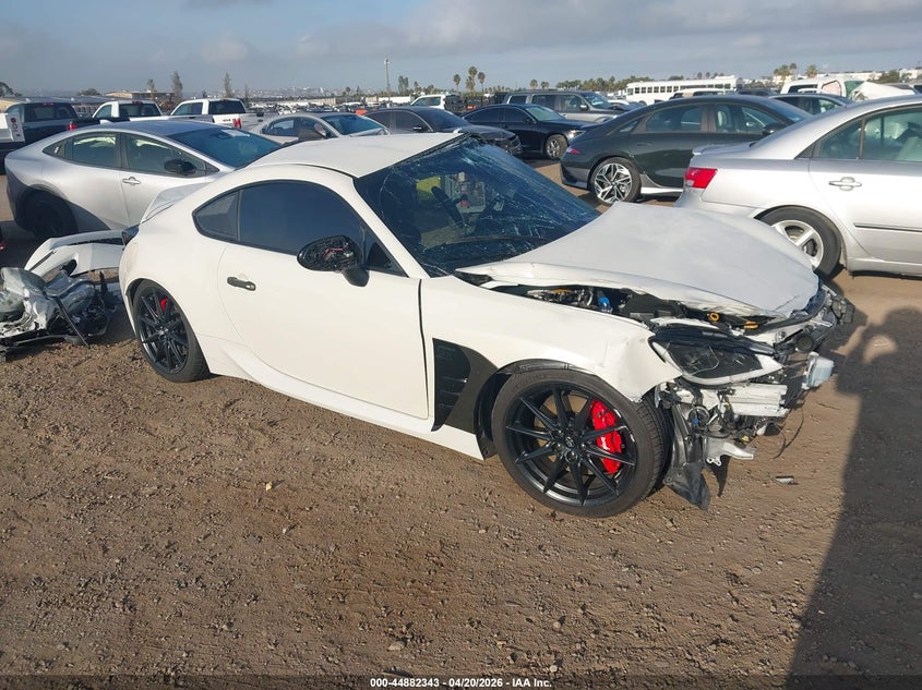 2024 TOYOTA GR86 PREMIUM