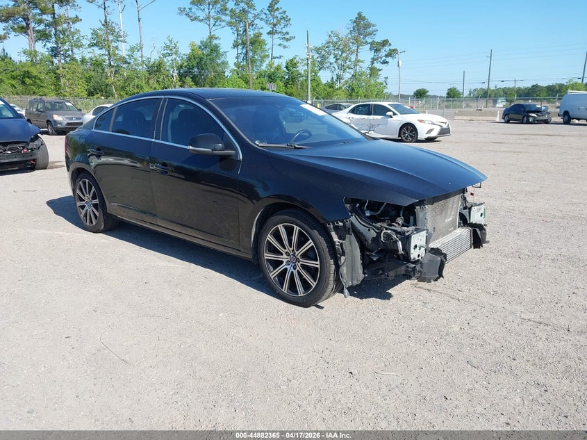 VOLVO S60 INSCRIPTION 2016. Lot# 44882365. VIN LYV402FK9GB108393. Photo 1