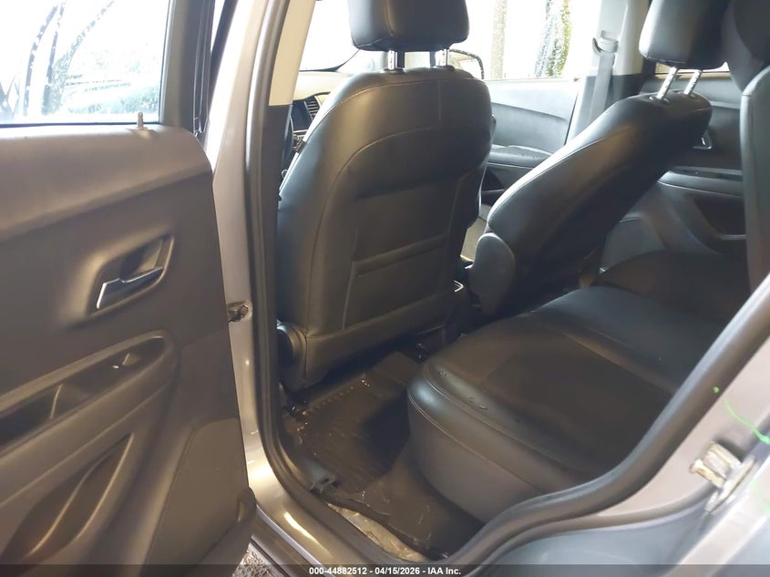 2020 Chevrolet Trax Awd Lt VIN: 3GNCJPSB2LL258469 Lot: 44882512