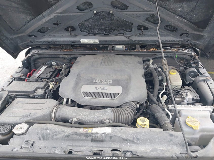 2015 Jeep Wrangler Unlimited Sport VIN: 1C4BJWDG2FL604656 Lot: 44882592