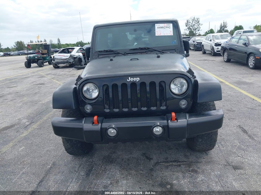 2015 Jeep Wrangler Unlimited Sport VIN: 1C4BJWDG2FL604656 Lot: 44882592