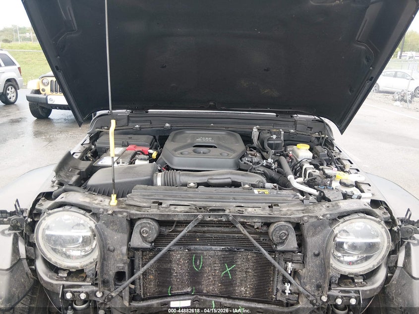 2018 Jeep Wrangler Unlimited Sahara 4X4 VIN: 1C4HJXEN9JW188898 Lot: 44882618