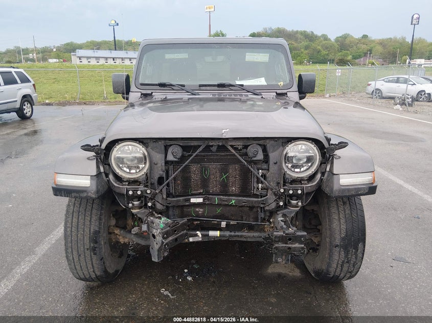 2018 Jeep Wrangler Unlimited Sahara 4X4 VIN: 1C4HJXEN9JW188898 Lot: 44882618